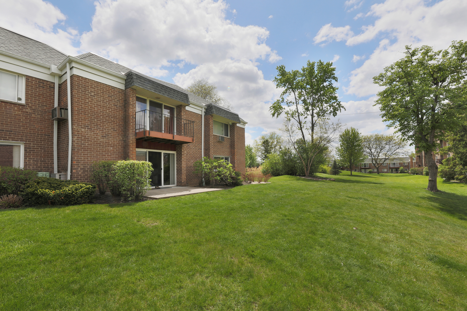 10385 Dearlove Road, Unit 1K Glenview, IL 60025 - Photo 22 of 23