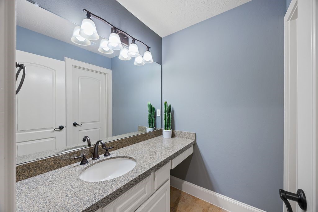 27722 Tiverton Court Spring, TX 77386 - Photo 23 of 33