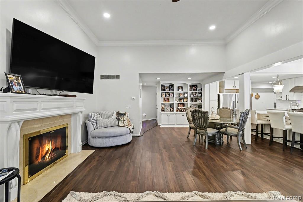100 North Latson Road Howell, MI 48843 - Photo 9 of 62