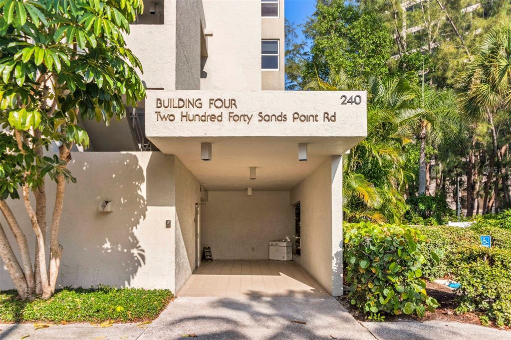 240 Sands Point Road, Unit 4104 Longboat Key, FL 34228 - Photo 2 of 47 a view of a bunch of plants