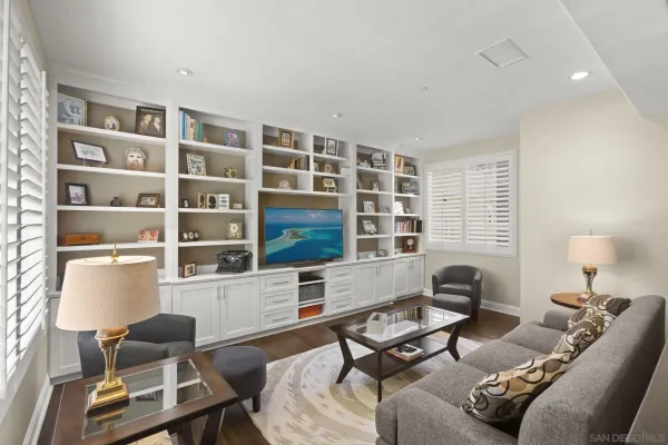 $2,245,000 | 1056 Pearl Street, Unit 24, La Jolla, CA 92037