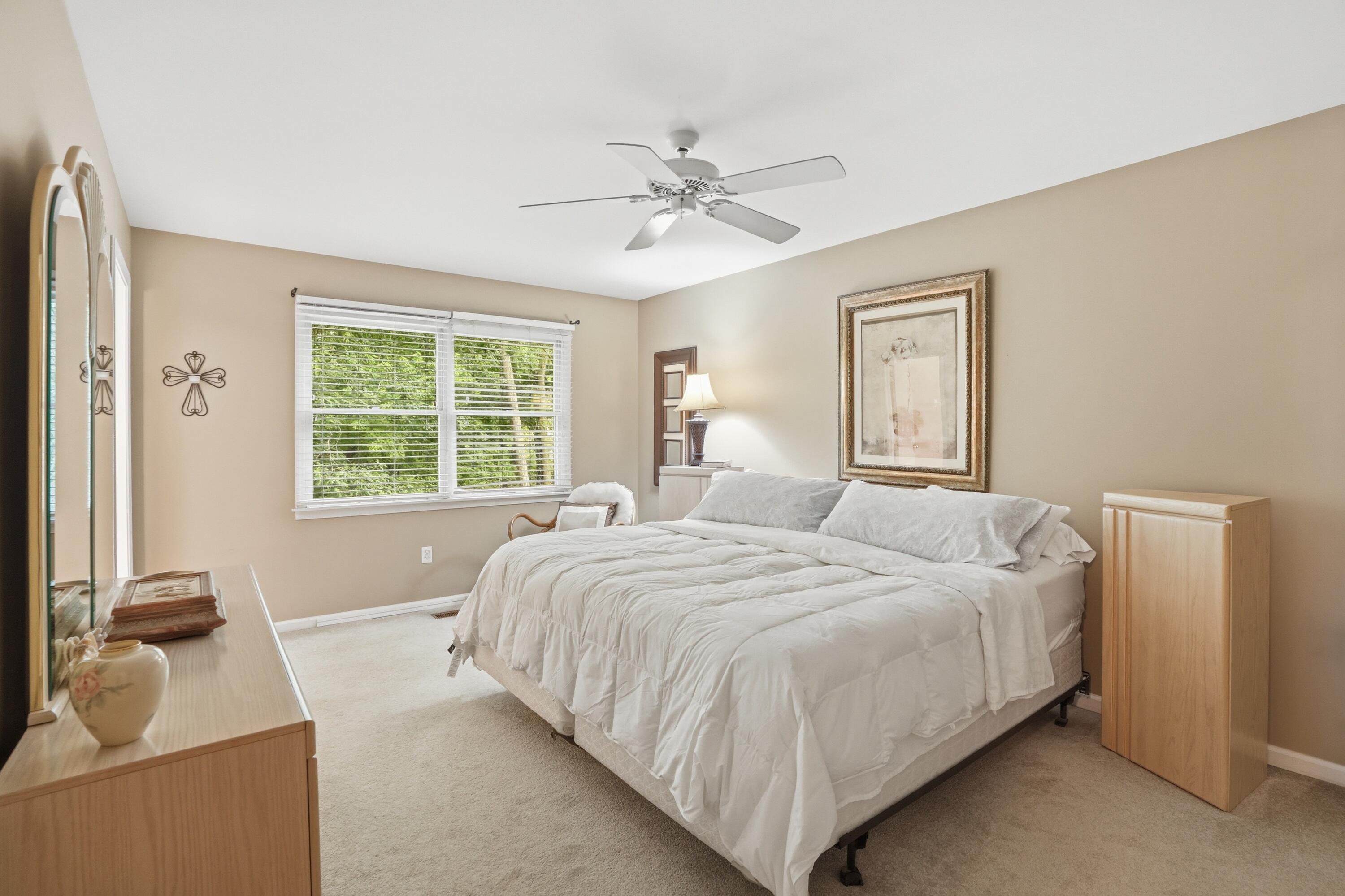 7621 Hamlin Street Crown Point, IN 46307 - Photo 23 of 38 3000x1999