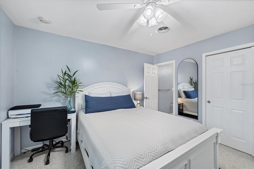 4521 Rainbow Road Venice, FL 34293 - Photo 33 of 49 Gallery Image 33