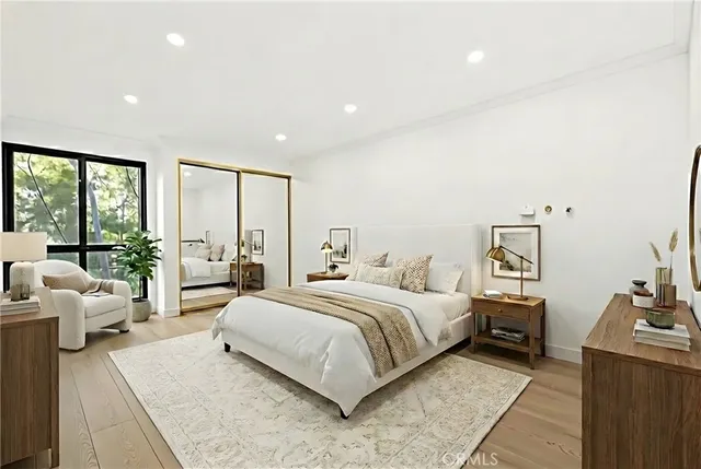 $998,000 | 4477 Wilshire Boulevard, Unit 202, Los Angeles, CA 90010