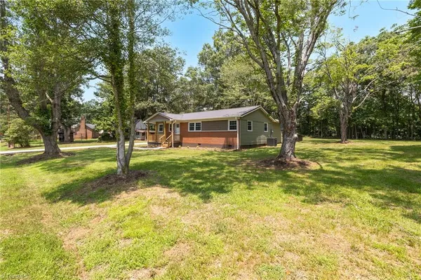 $219,900 | 129 Redwood Road, Eden, NC 27288