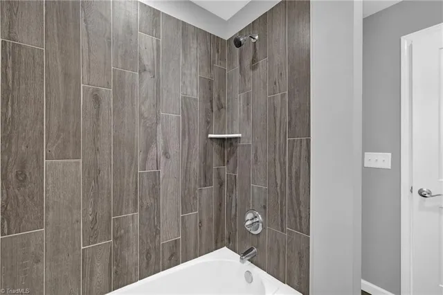 $219,900 | 129 Redwood Road, Eden, NC 27288