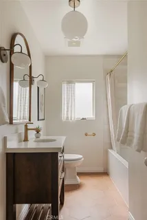 $1,799,000 | 4070 Garden Avenue, Los Angeles, CA 90039