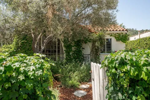 $1,799,000 | 4070 Garden Avenue, Los Angeles, CA 90039