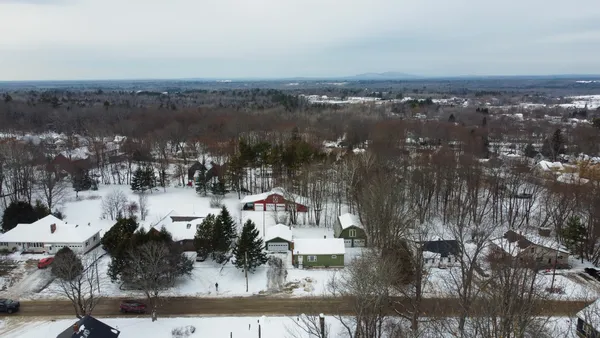 $229,000 | 31 Edwards Street, Lincoln, ME 04457