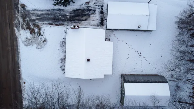 $229,000 | 31 Edwards Street, Lincoln, ME 04457