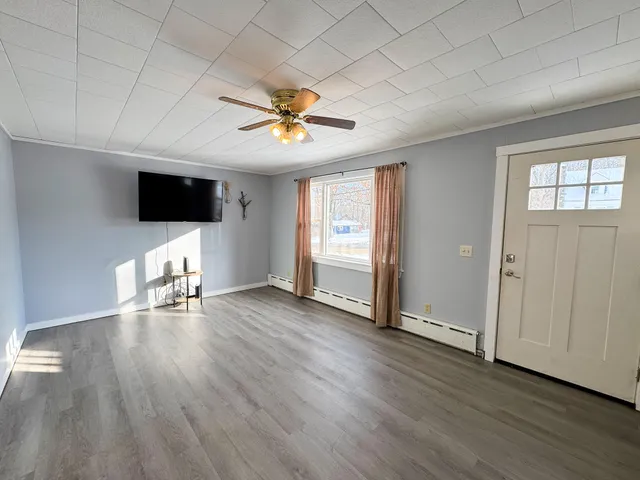 $229,000 | 31 Edwards Street, Lincoln, ME 04457