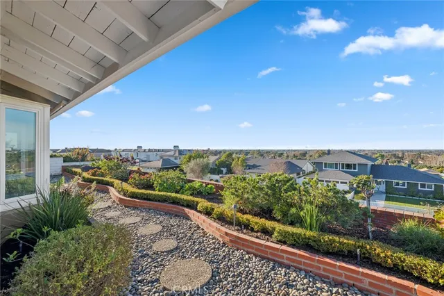 $12,500 | 2633 Buckeye Street, Newport Beach, CA 92660