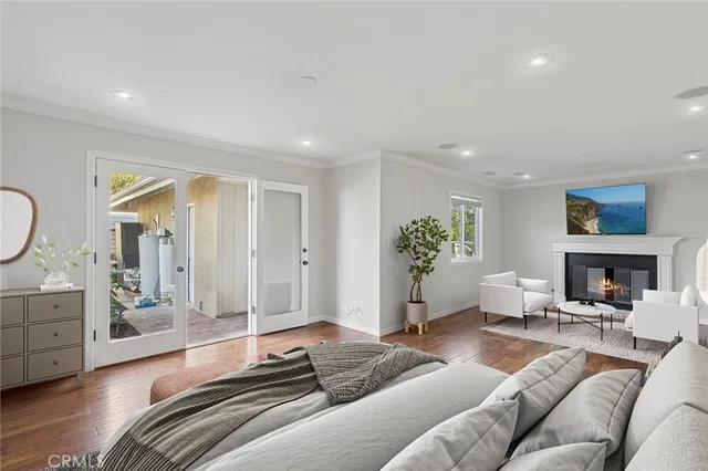 $12,500 | 2633 Buckeye Street, Newport Beach, CA 92660