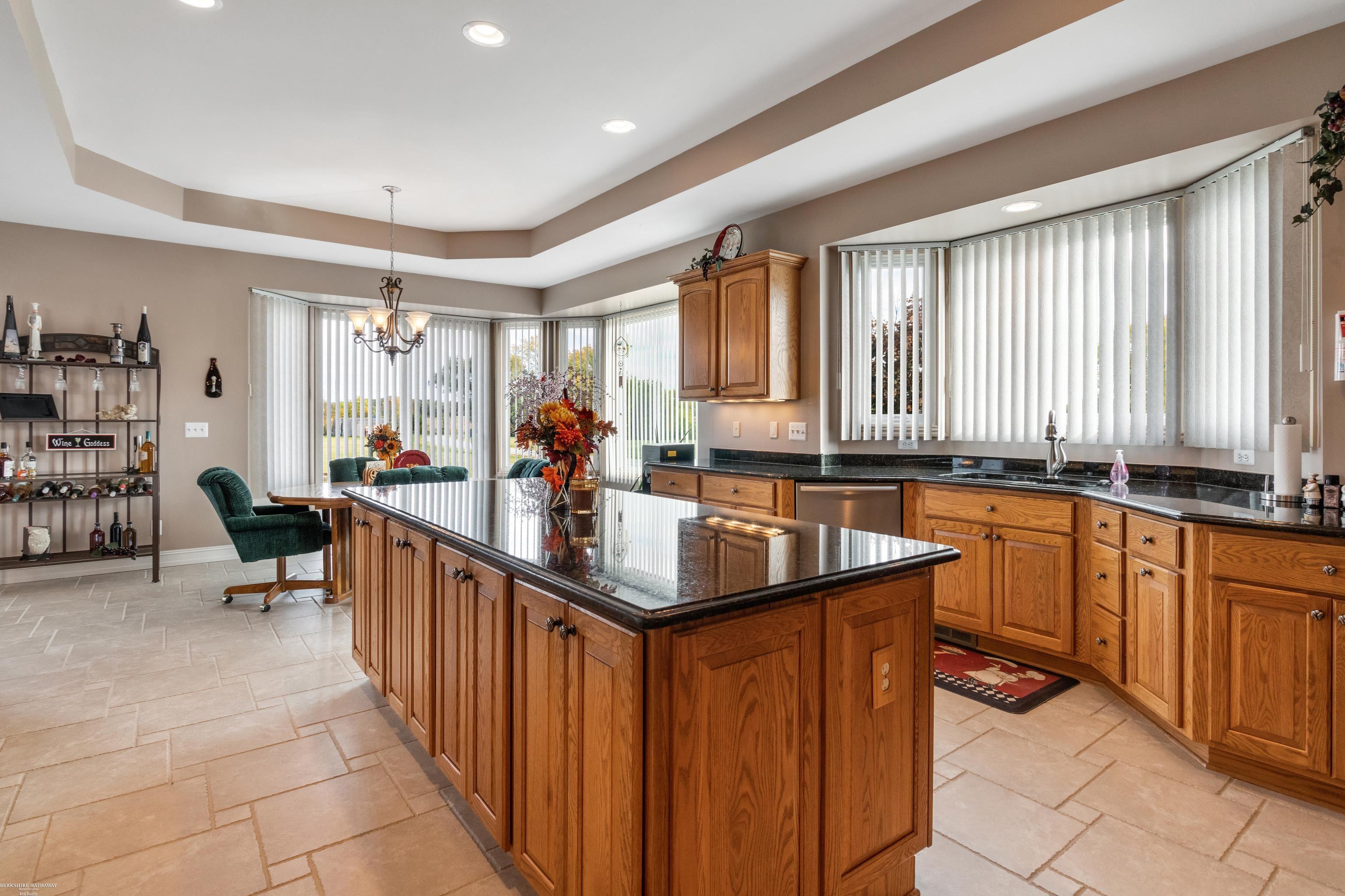 6692 Perry Road Yale, MI 48097 - Photo 22 of 88 Kitchen