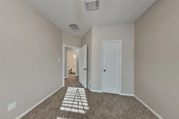 $2,000 | 17210 Brookhollow Trace Court, Houston, TX 77084