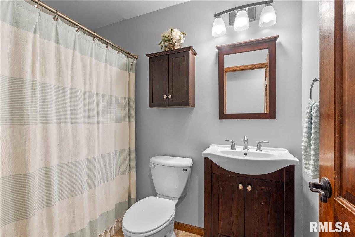 2605 Cardifs Avenue Springfield, IL 62704 - Photo 22 of 37