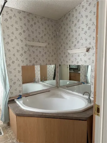 $99,999 | 20843 Waalew Road, Unit C83, Apple Valley, CA 92307