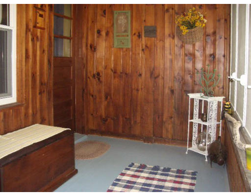 165 State Road Templeton, MA 01436 - Photo 9 of 9 a bedroom with a bed and a window