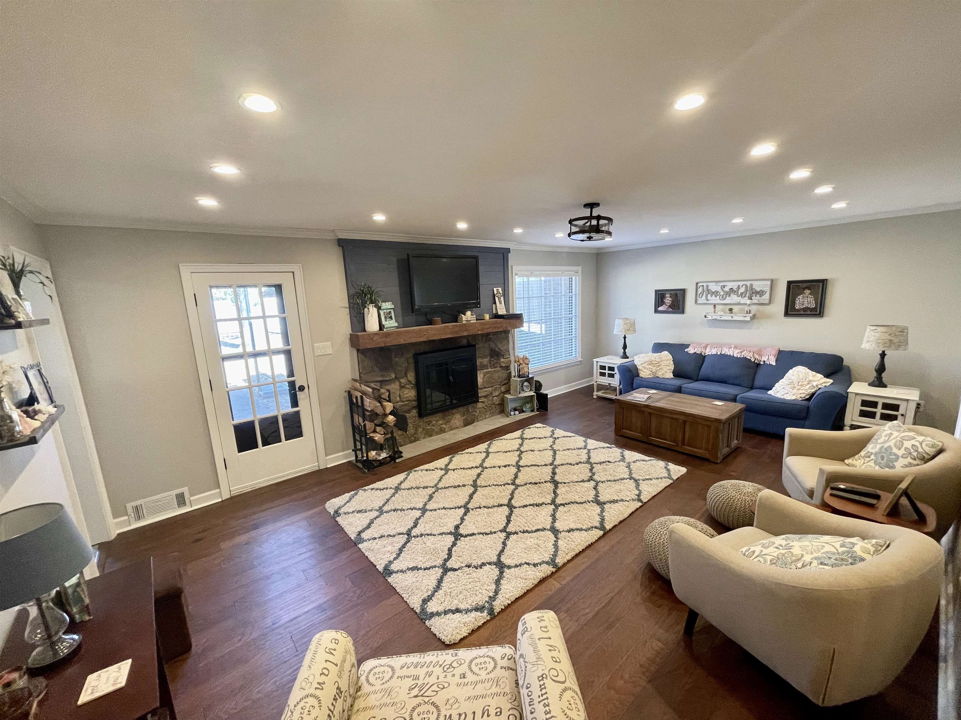 2027 Corbin Road Germantown, TN 38139 - Photo 8 of 25 Gallery Image 8