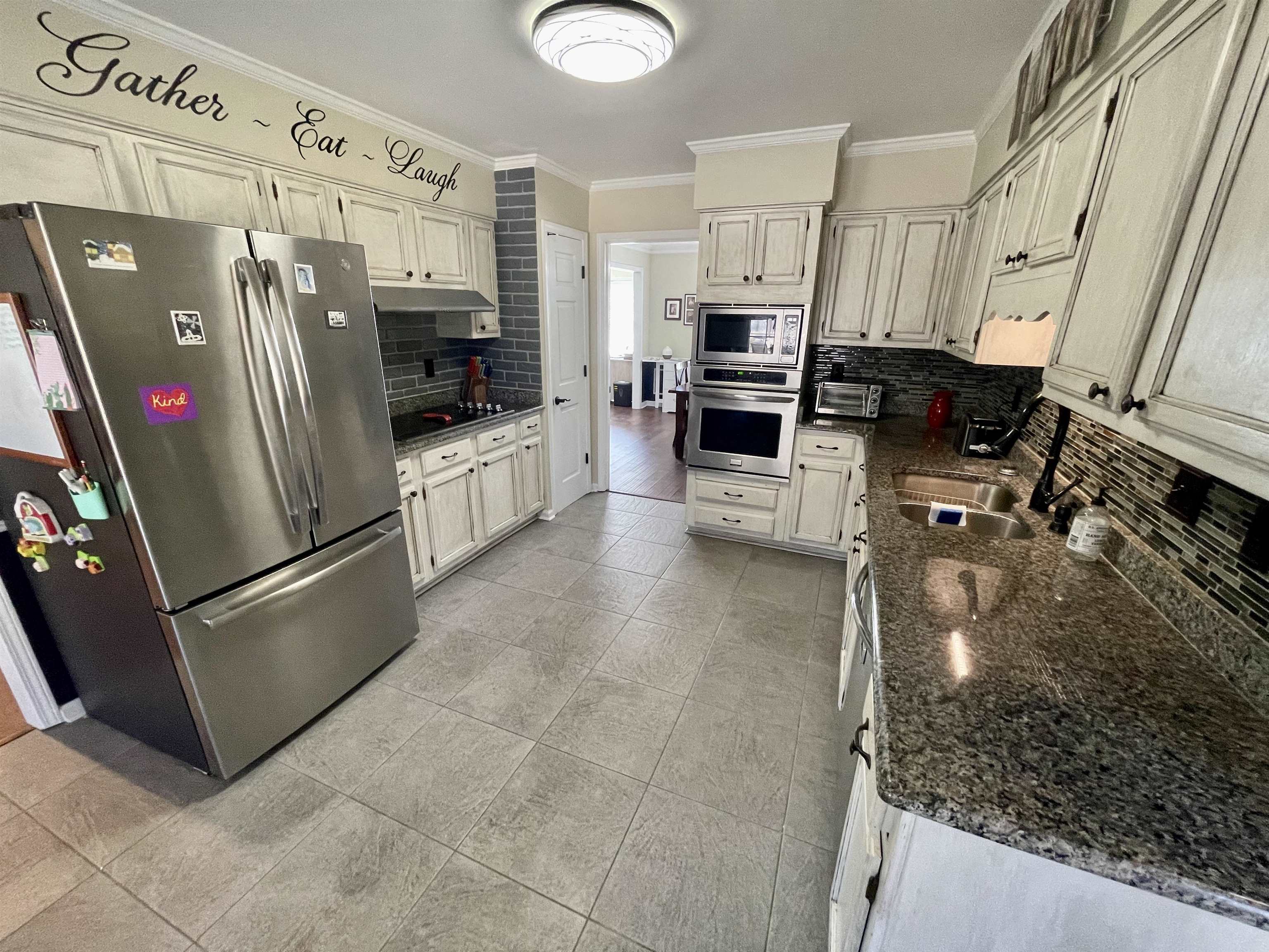 2027 Corbin Road Germantown, TN 38139 - Photo 10 of 25 Gallery Image 10