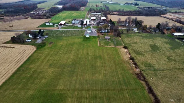 $365,000 | 8447 Bunkerhill Road, Royalton, NY 14067