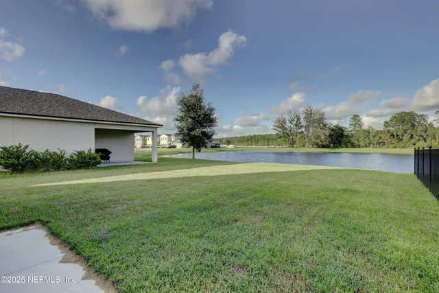 $2,295 | 13623 Holsinger Boulevard, Jacksonville, FL 32256