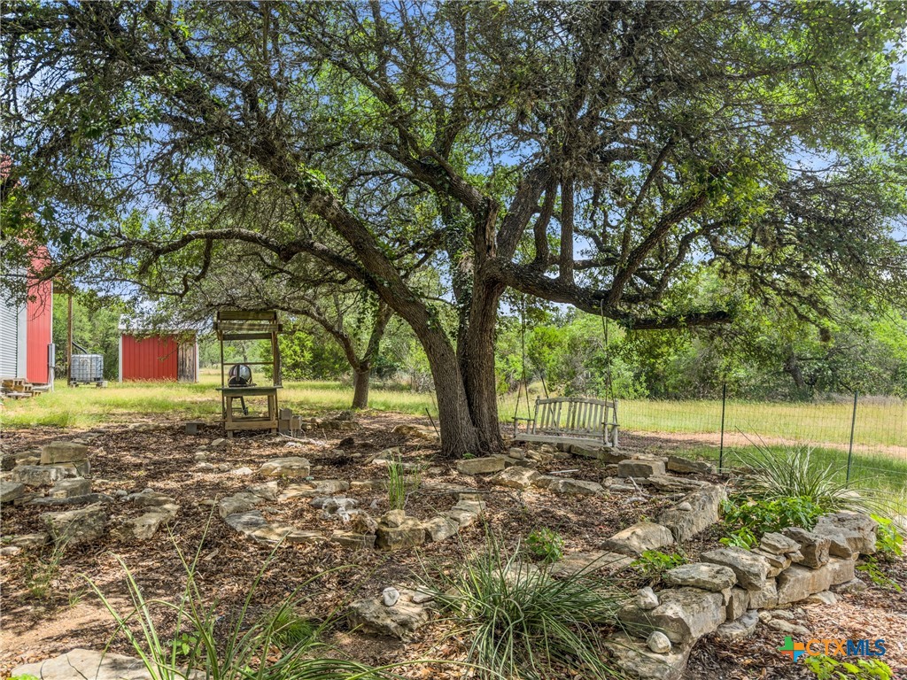 428 Summit Spring Lane Johnson City, TX 78636 - Photo 15 of 33