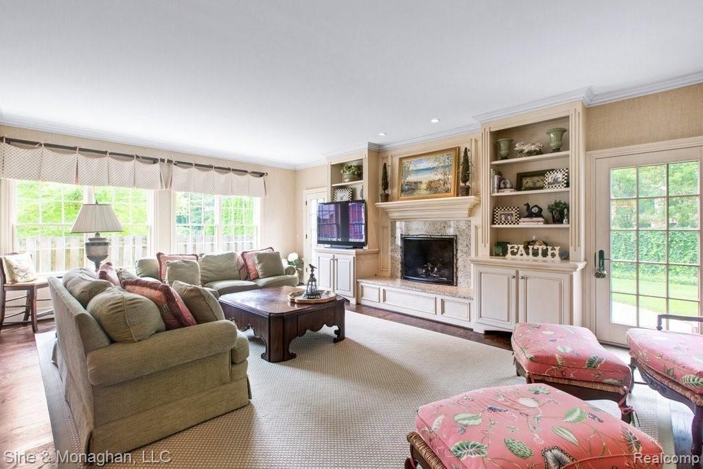 15 Hampton Road Grosse Pointe Shores, MI 48236 - Photo 23 of 79