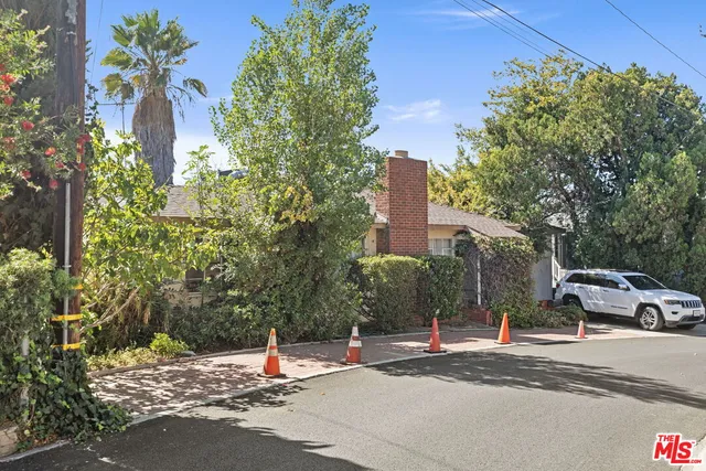 $1,200,000 | 216 Stockbridge Avenue, Alhambra, CA 91801