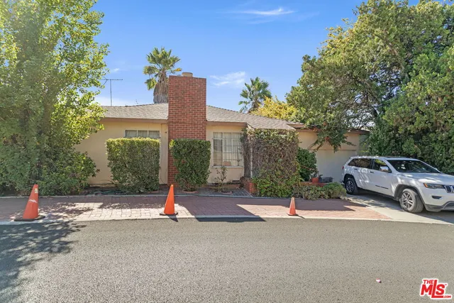 $1,200,000 | 216 Stockbridge Avenue, Alhambra, CA 91801