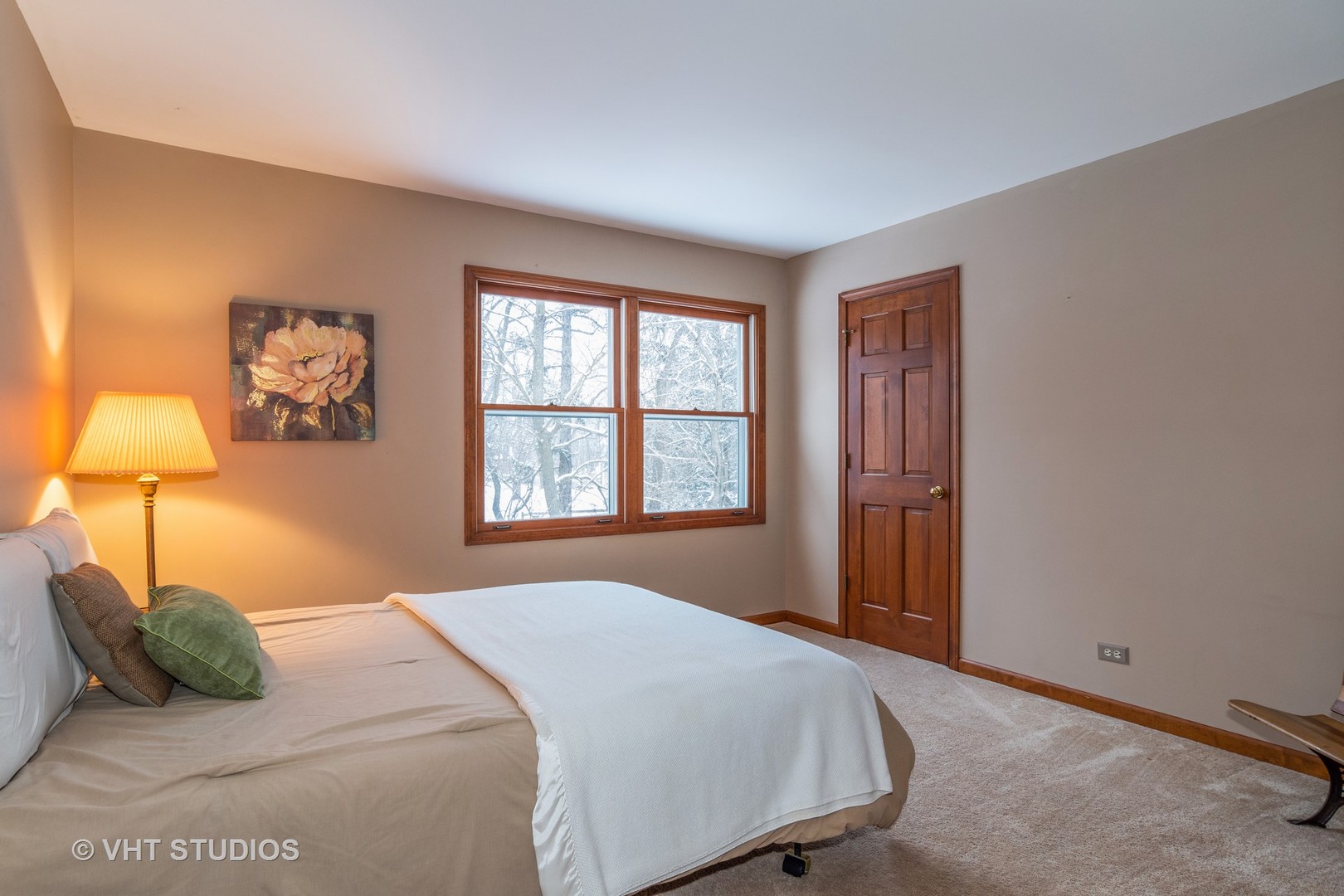 31W740 Russell Road Wayne, IL 60184 - Photo 9 of 20 a bedroom with a bed and a window