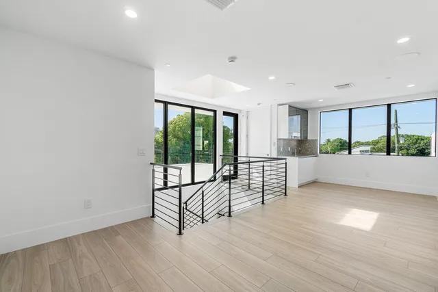 $3,599,000 | 201 Southeast 4th Avenue, Delray Beach, FL 33483