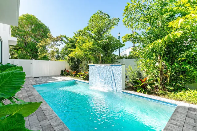 $3,599,000 | 201 Southeast 4th Avenue, Delray Beach, FL 33483