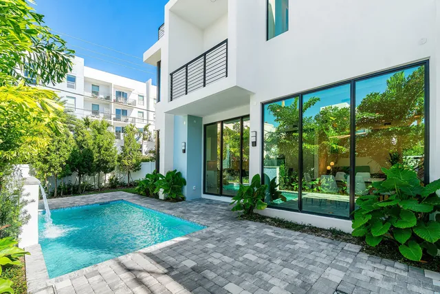 $3,599,000 | 201 Southeast 4th Avenue, Delray Beach, FL 33483