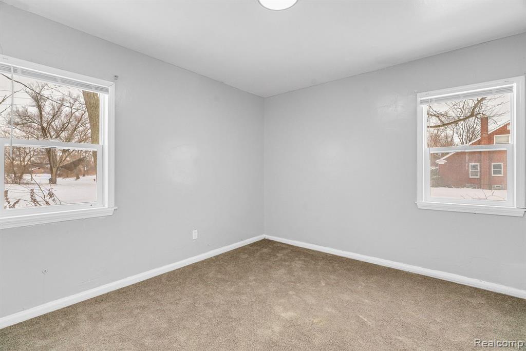 16939 Curtis Street Detroit, MI 48235 - Photo 18 of 25