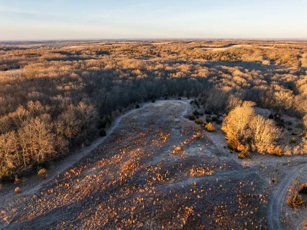 $1,950,000 | 615 Road Martinsville Mo 64467, Denver, MO 64441