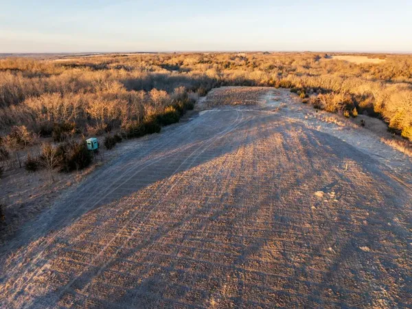 $1,950,000 | 615 Road Martinsville Mo 64467, Denver, MO 64441