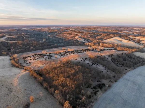 $1,950,000 | 615 Road Martinsville Mo 64467, Denver, MO 64441