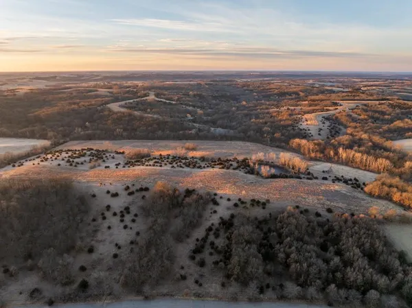 $1,950,000 | 615 Road Martinsville Mo 64467, Denver, MO 64441