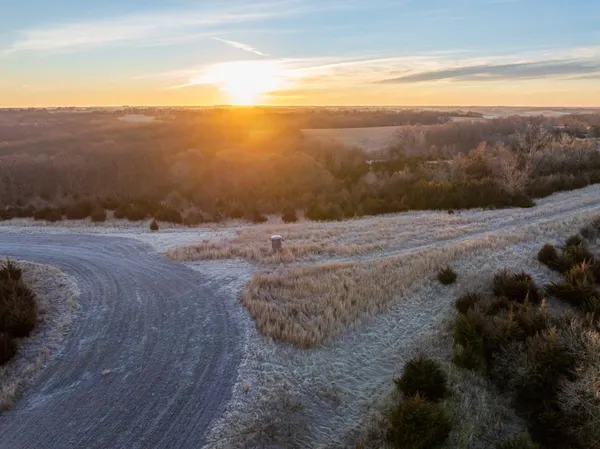 $1,950,000 | 615 Road Martinsville Mo 64467, Denver, MO 64441