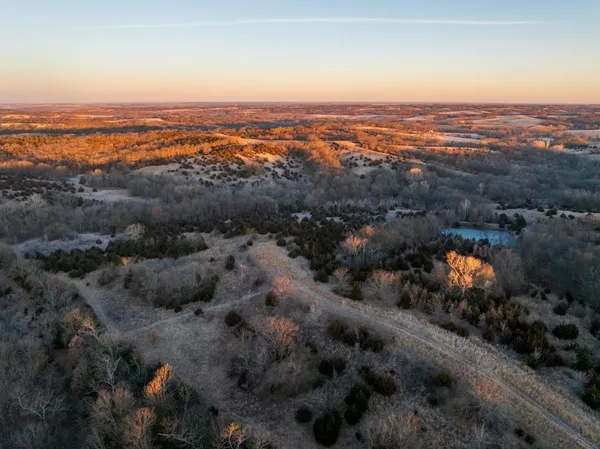 $1,950,000 | 615 Road Martinsville Mo 64467, Denver, MO 64441