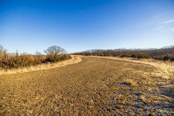 $1,950,000 | 615 Road Martinsville Mo 64467, Denver, MO 64441