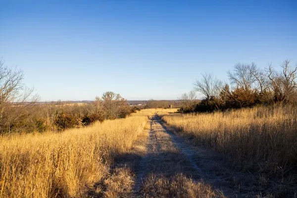 $1,950,000 | 615 Road Martinsville Mo 64467, Denver, MO 64441