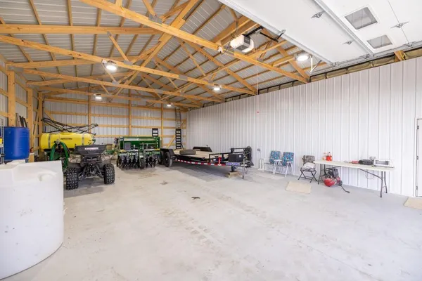 $1,950,000 | 615 Road Martinsville Mo 64467, Denver, MO 64441