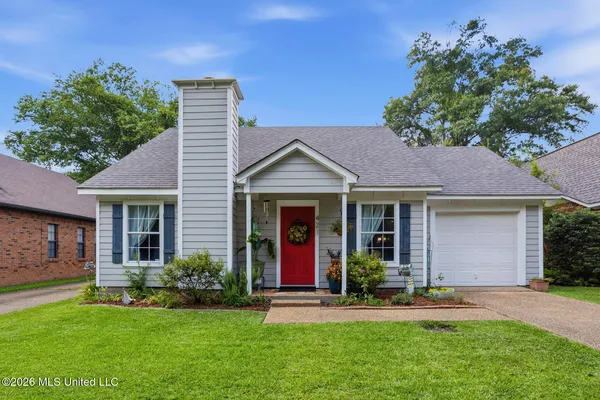 $215,000 | 421 Pelahatchie Shore Drive, Brandon, MS 39047