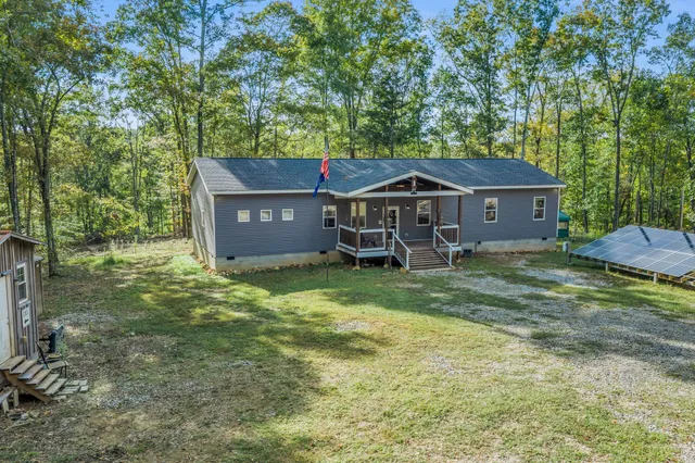 $1,425,000 | 399 Coaling Road, Charlotte, TN 37036