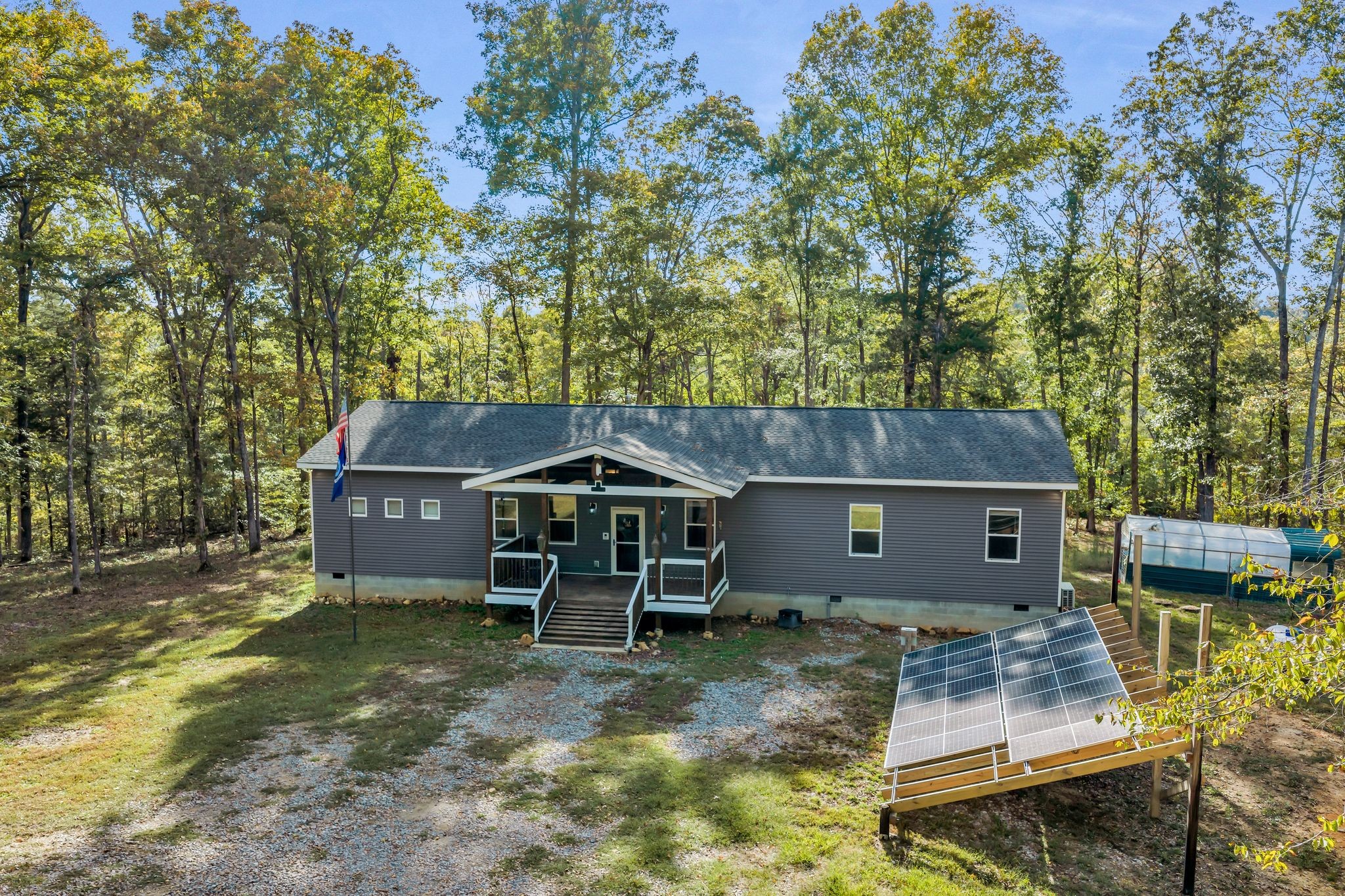 399 Coaling Road Charlotte, TN 37036 - Photo 69 of 73