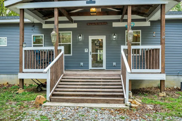 $1,425,000 | 399 Coaling Road, Charlotte, TN 37036