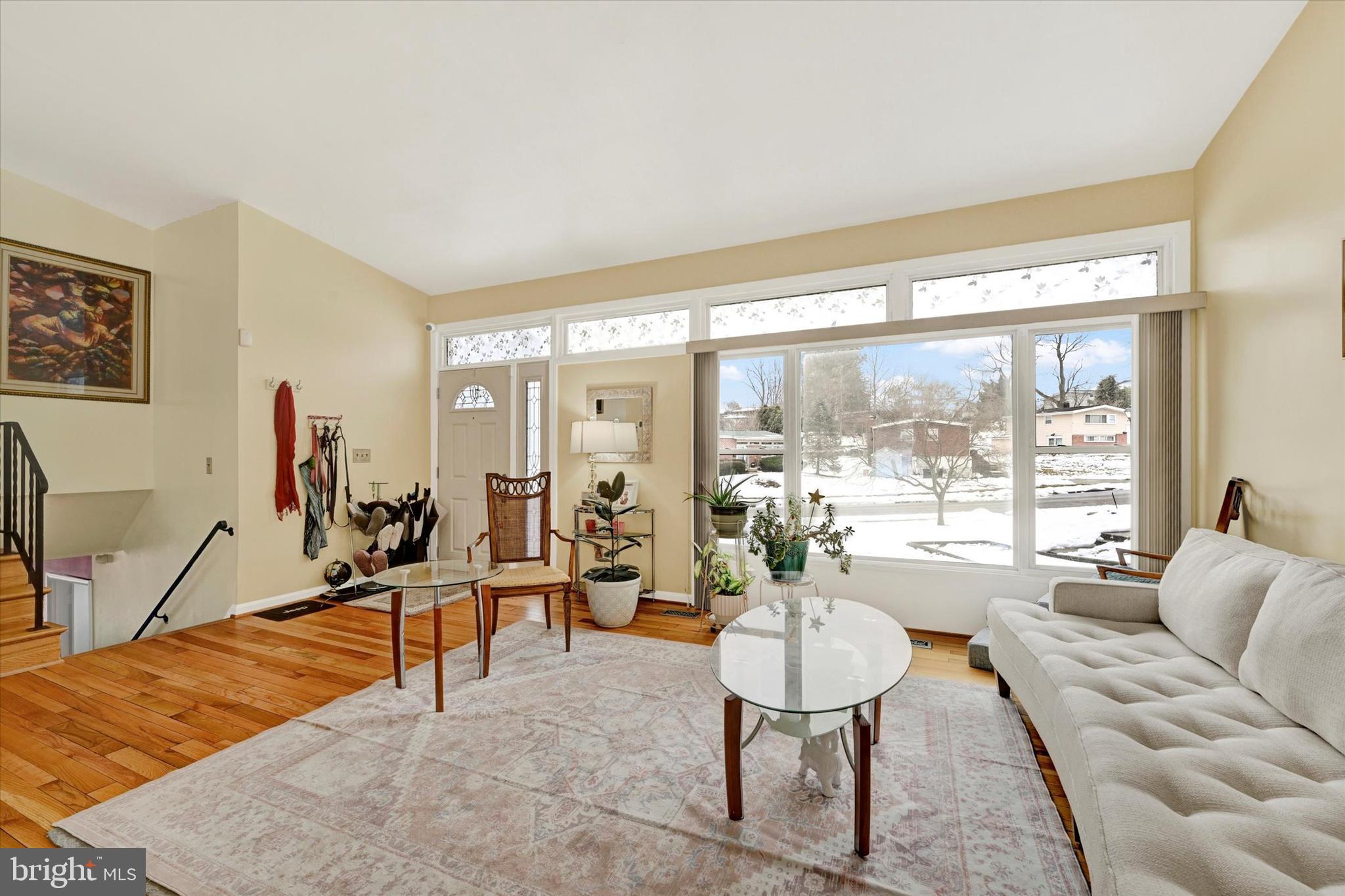 6816 Timberlane Road Baltimore, MD 21209 - Photo 5 of 25