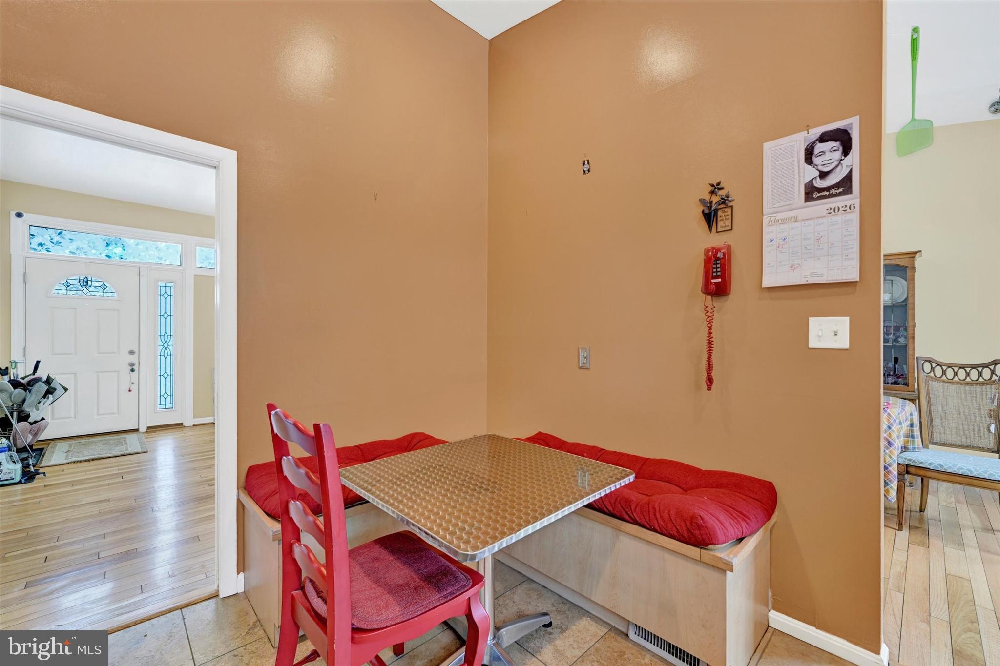 6816 Timberlane Road Baltimore, MD 21209 - Photo 9 of 25